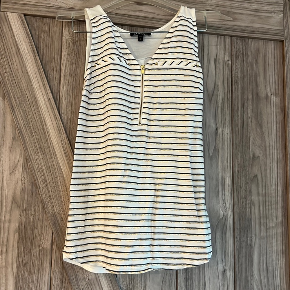 Used gold trim tank